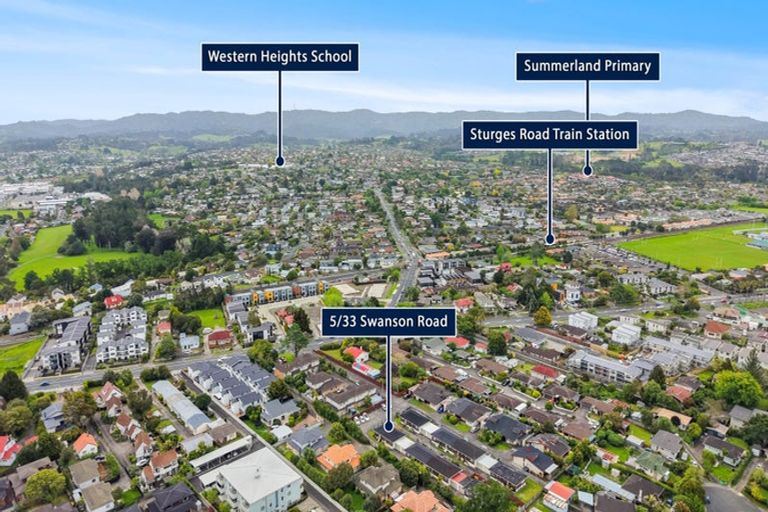 Photo of property in 5/33 Swanson Road, Henderson, Auckland, 0610