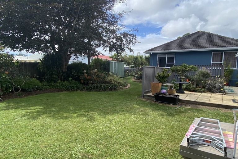 Photo of property in 136 Seaview Road, Westown, New Plymouth, 4310