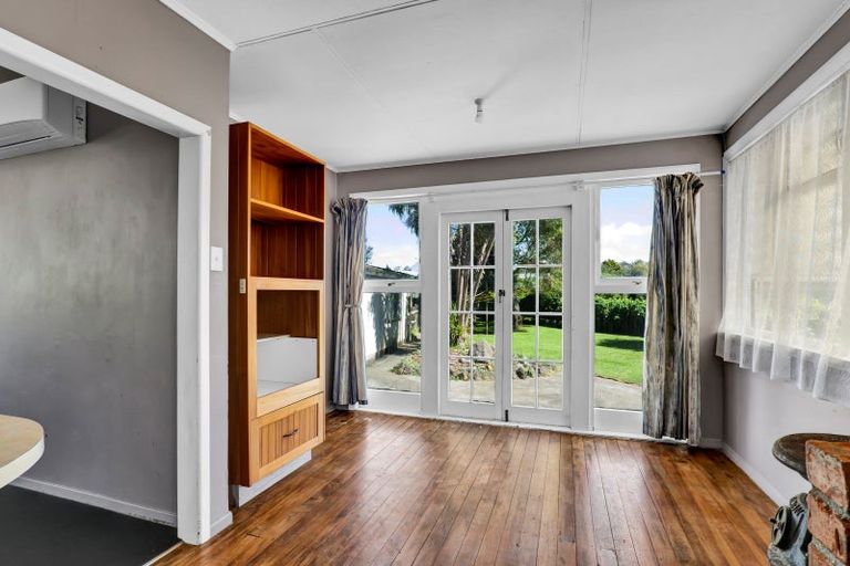 Photo of property in 1 Avon Street, Stratford, 4332