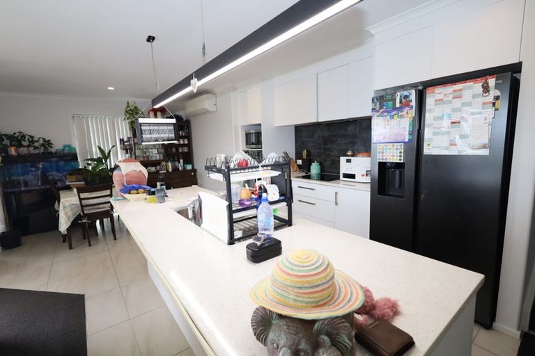 Photo of property in 10 Herring Place, Omokoroa, 3114