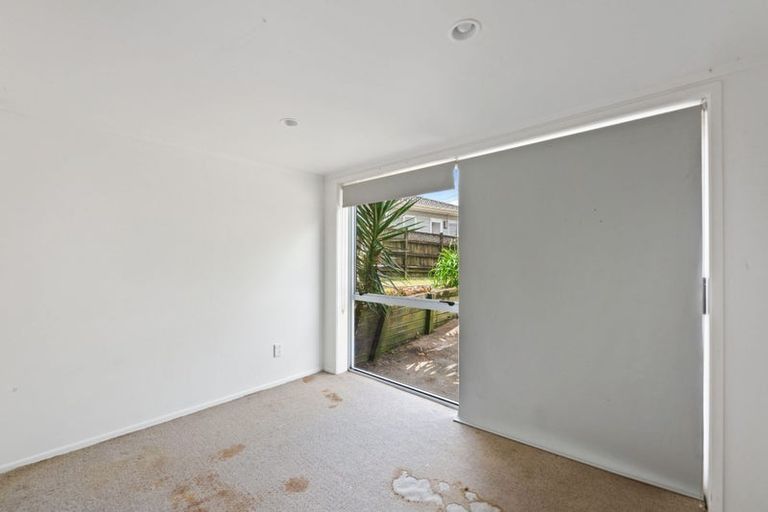 Photo of property in 21 Patons Road, Howick, Auckland, 2014