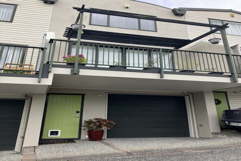 Photo of property in 10/8 Flynn Street, Birkdale, Auckland, 0626