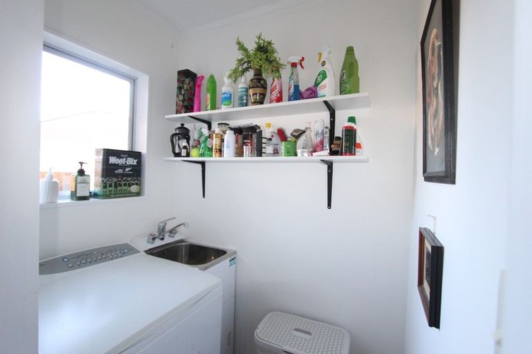 Photo of property in 36 Tararua Street, Pahiatua, 4910