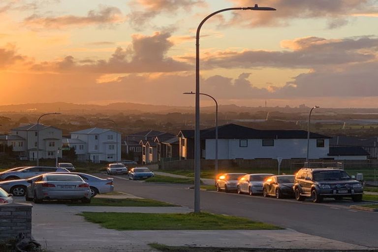 Photo of property in 34 Lime Hill Rise, Flat Bush, Auckland, 2019