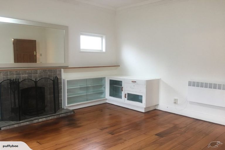 Photo of property in 7 Akatea Street, Berhampore, Wellington, 6023