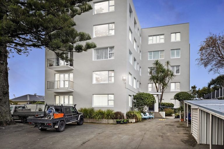 Photo of property in Waikite Apartments, 255 The Terrace, Te Aro, Wellington, 6011