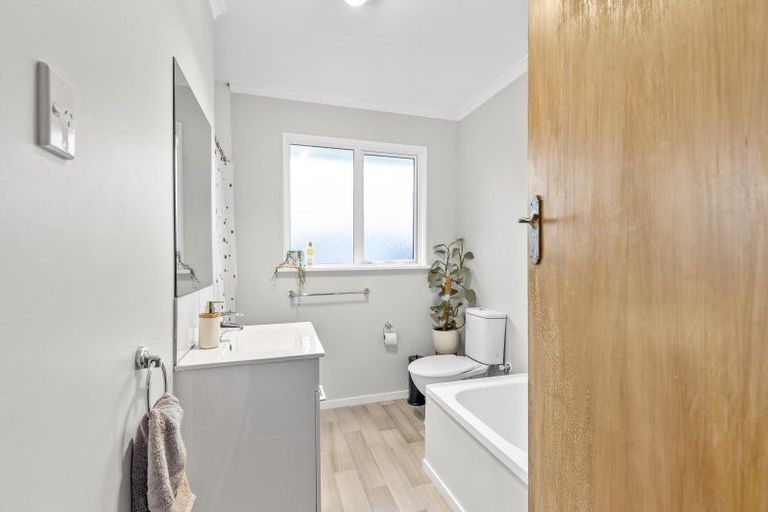 Photo of property in 24a Lethbridge Street, Feilding, 4702