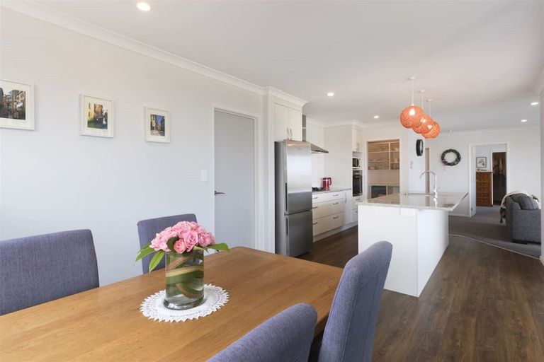 Photo of property in 89 Bert Wall Drive, Omokoroa, 3114