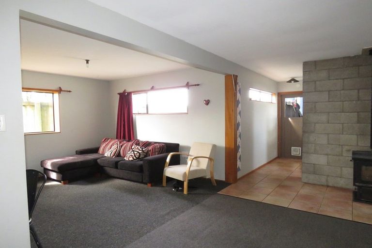 Photo of property in 16 Coates Street, Westport, 7825