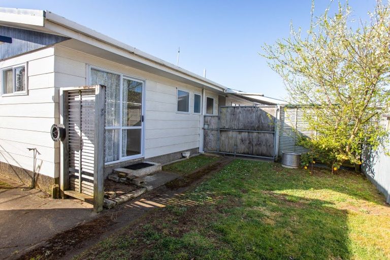 Photo of property in 46 Allardice Street, Dannevirke, 4930