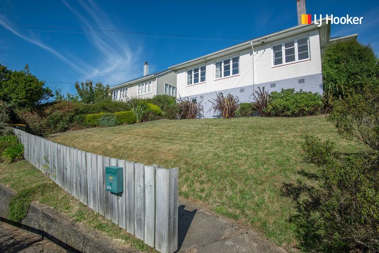 Photo of property in 25 Prospect Bank, Wakari, Dunedin, 9010