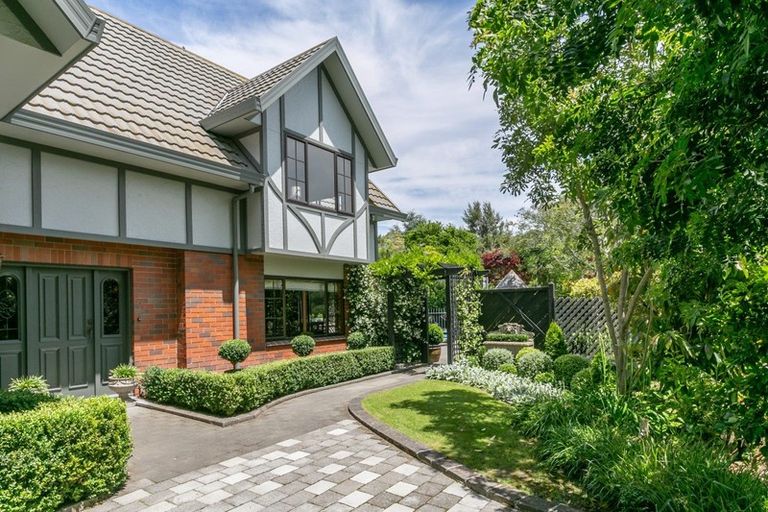 Photo of property in 12 Reeve Drive, Havelock North, 4130