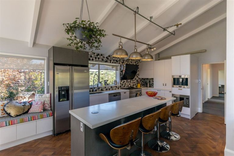 Photo of property in 28 Palatine Terrace, Huntsbury, Christchurch, 8022