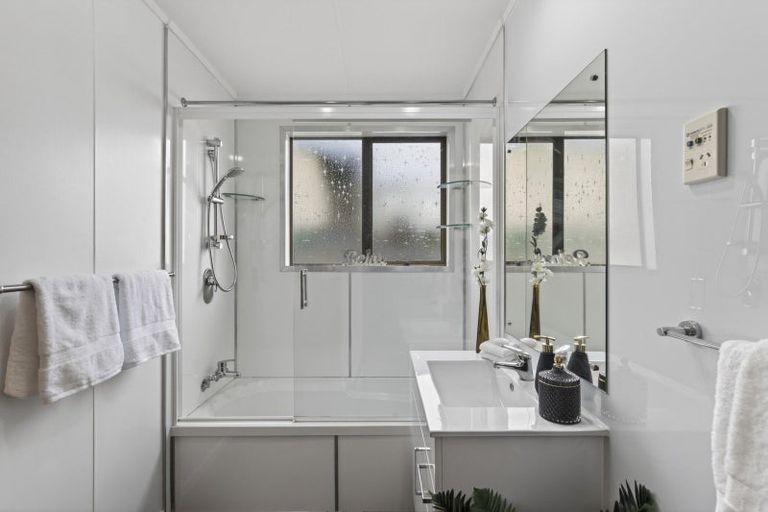 Photo of property in 69 Oranga Street, Westown, New Plymouth, 4310