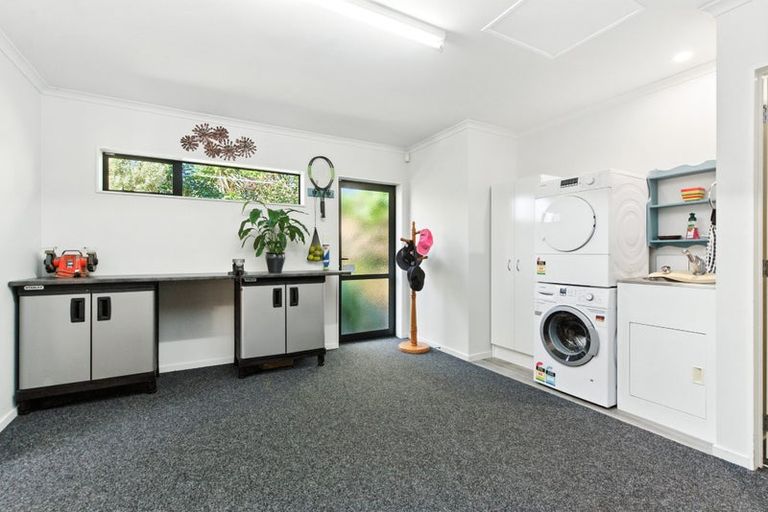 Photo of property in 20 Taiko Street, Horahora, Whangarei, 0110