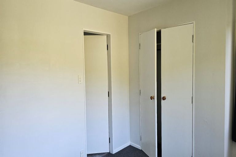 Photo of property in 20a Olivia Crescent, Tawa, Wellington, 5028