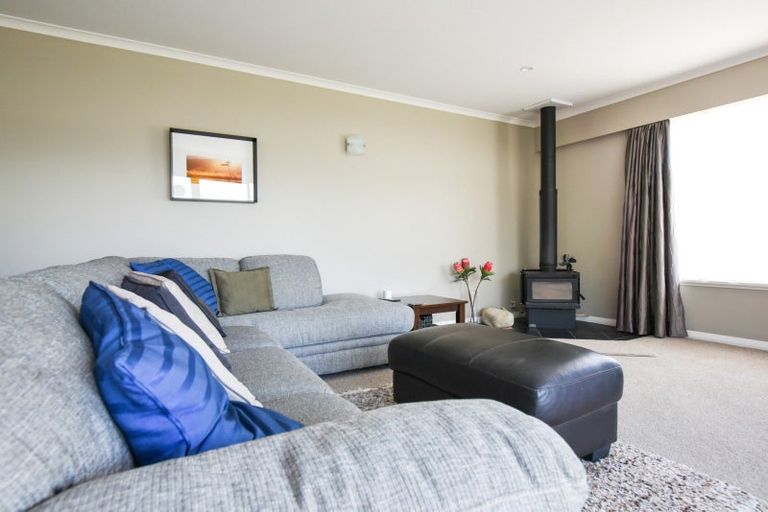 Photo of property in 14 Seaview Crescent, Picton, 7220