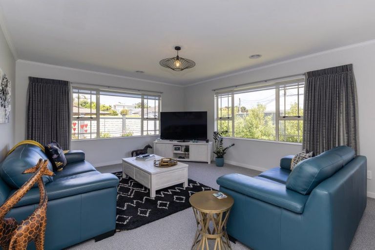 Photo of property in 5a Nathan Avenue, Paraparaumu Beach, Paraparaumu, 5032