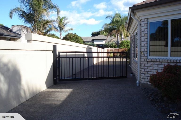 Photo of property in 34 Saint Heliers Place, Papamoa Beach, Papamoa, 3118