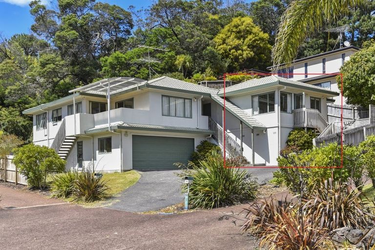 Photo of property in 43 Landvale Court, Browns Bay, Auckland, 0630