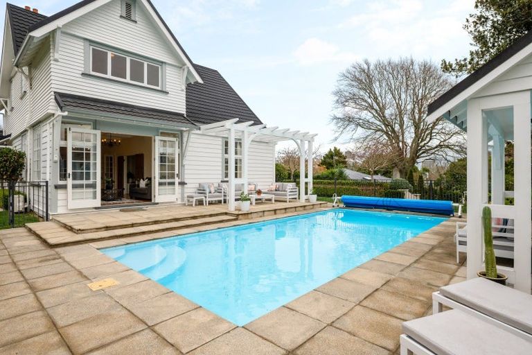 Photo of property in 14 George Street, Claudelands, Hamilton, 3214