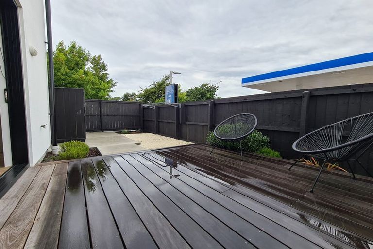 Photo of property in 1/102 Creyke Road, Ilam, Christchurch, 8041