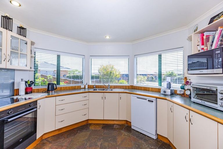 Photo of property in 16 Kelsi Street, Tawhero, Whanganui, 4501