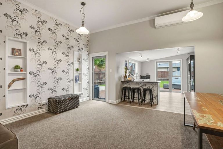 Photo of property in 2 Baker Street, Caversham, Dunedin, 9012