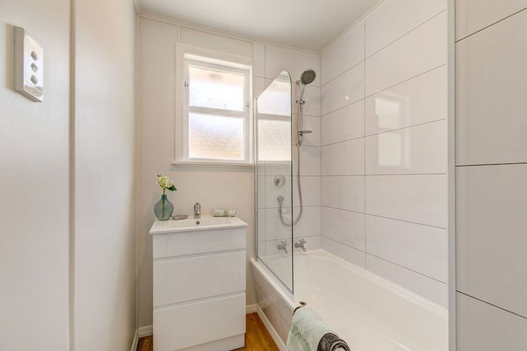 Photo of property in 57 Rangituhi Crescent, Takapuwahia, Porirua, 5022