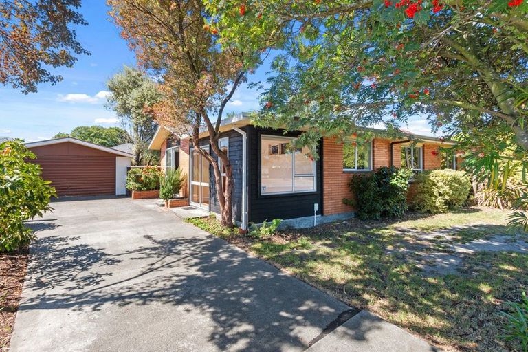 Photo of property in 58 Worthy Street, Ilam, Christchurch, 8041