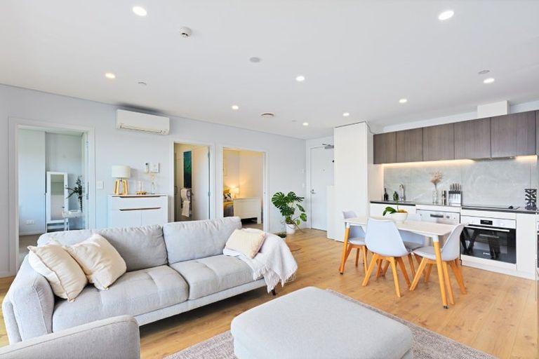 Photo of property in 205/3 Kaipiho Lane, Albany, Auckland, 0632