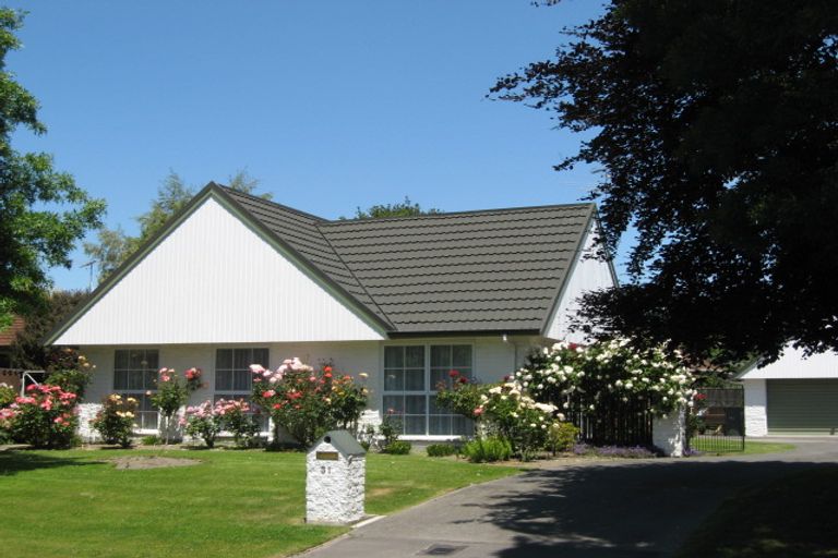 Photo of property in 31 Strathean Avenue, Avonhead, Christchurch, 8042