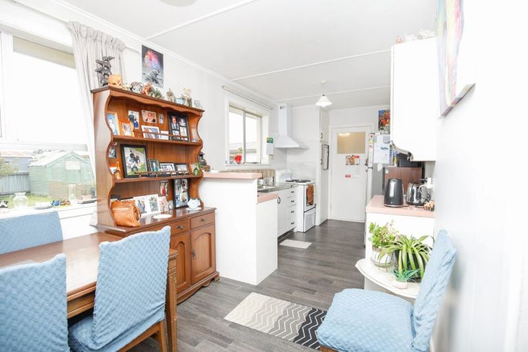 Photo of property in 68 Thornhill Street, Rockdale, Invercargill, 9812