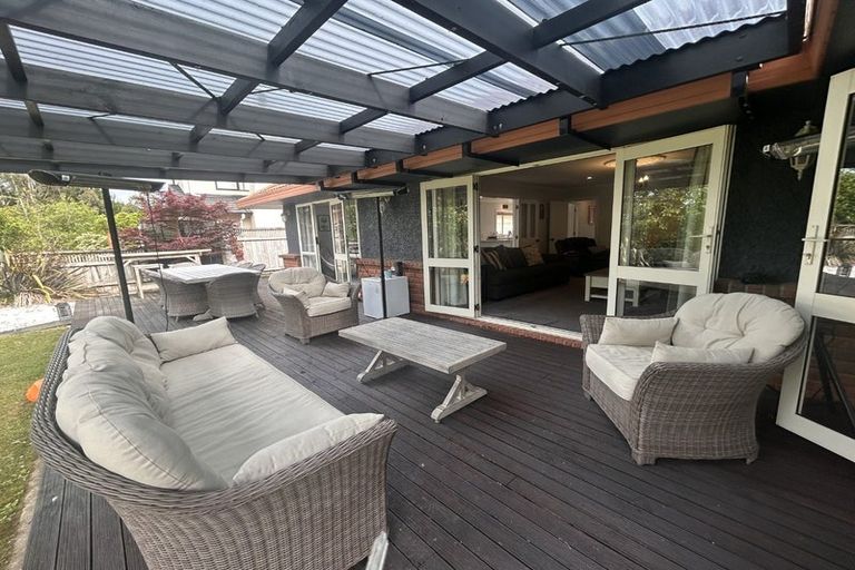 Photo of property in 108 Pacific Drive, Fitzherbert, Palmerston North, 4410