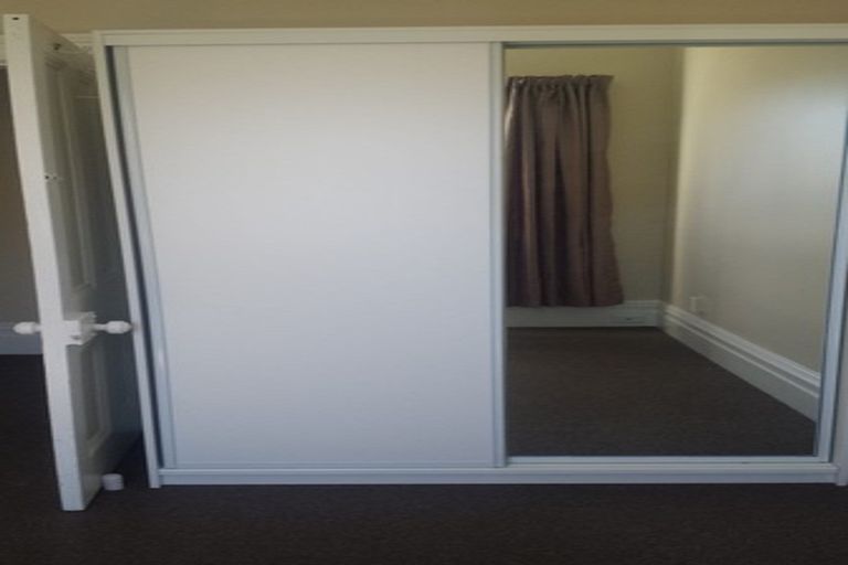 Photo of property in 122 Osborne Street, Waltham, Christchurch, 8011