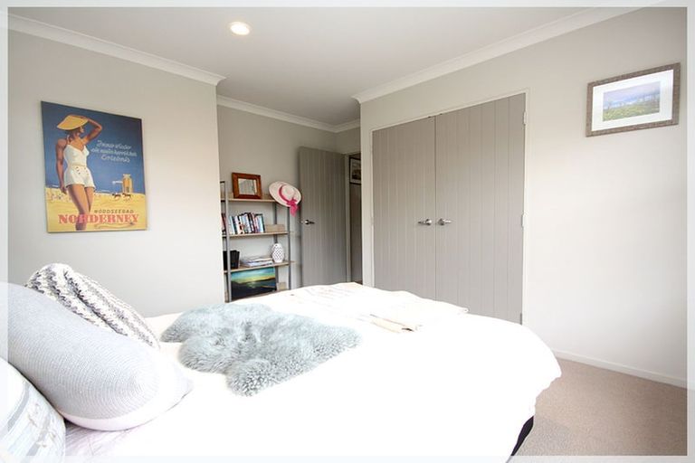 Photo of property in 5 Ferry Street, Foxton Beach, Foxton, 4815