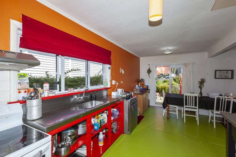 Photo of property in 3 Clarkes Crescent, Paekakariki, 5034