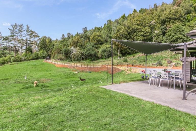 Photo of property in 65 Farquharson Road, Ararimu, Papakura, 2583
