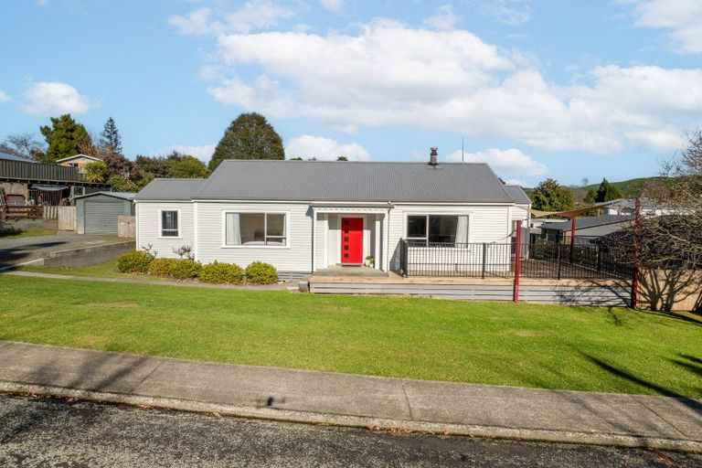 Photo of property in 1 Prospect Avenue, Tirau, 3410