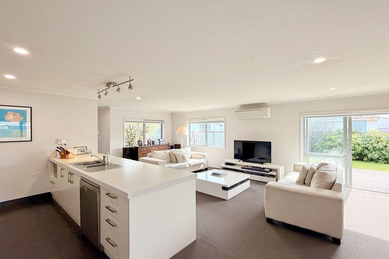 Photo of property in 49 Melbourne Street, Windsor, Invercargill, 9810