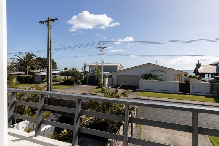 Photo of property in 22 Karewa Parade, Papamoa Beach, Papamoa, 3118