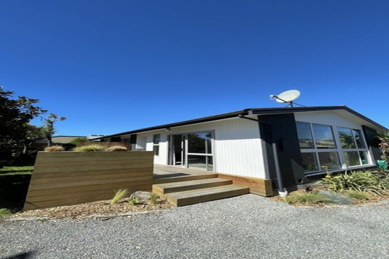 Photo of property in 17 Halsey Street, South New Brighton, Christchurch, 8062