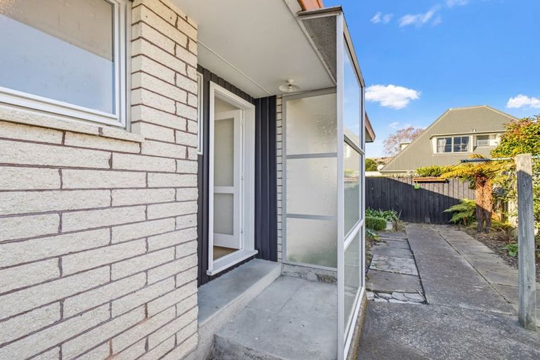 Photo of property in 2/204 Riverlaw Terrace, Saint Martins, Christchurch, 8022