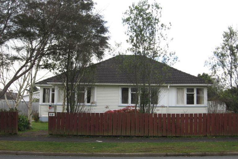 Property details for 14 Haultain Street, Fairfield, Hamilton, 3214