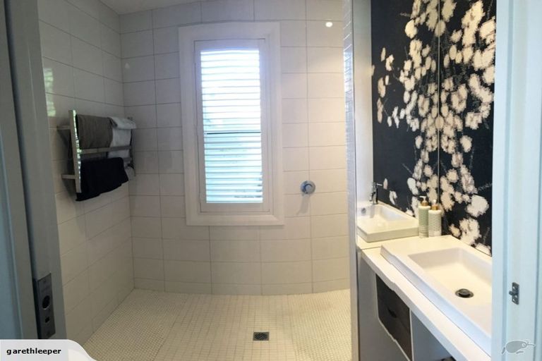 Photo of property in 107 Hamilton Avenue, Ilam, Christchurch, 8041