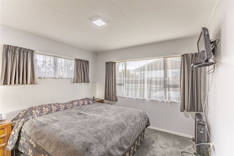 Photo of property in 39 Lyttelton Crescent, Tamatea, Napier, 4112