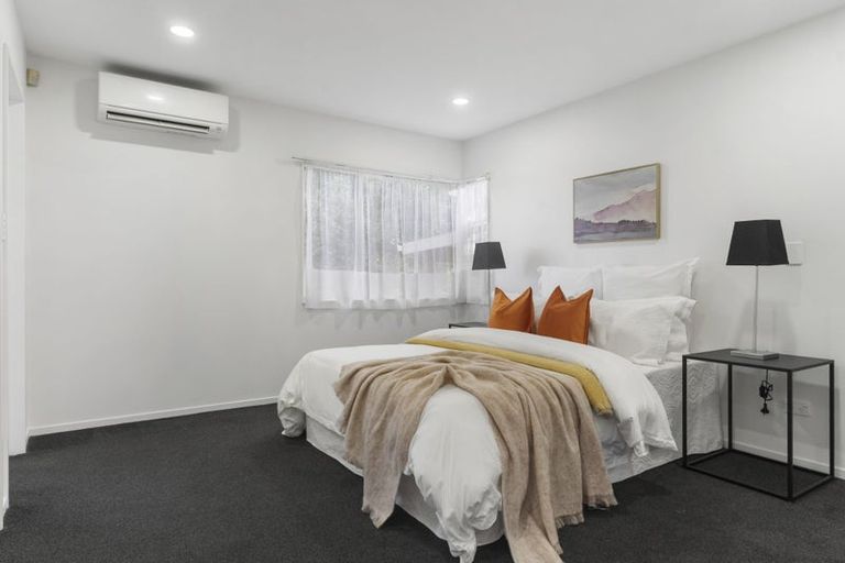 Photo of property in 7 Lanham Lane, Massey, Auckland, 0614