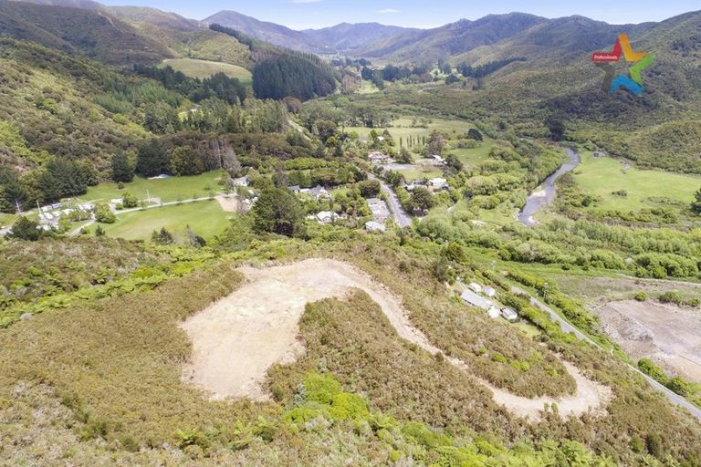 Photo of property in 199 Coast Road, Wainuiomata, 5373