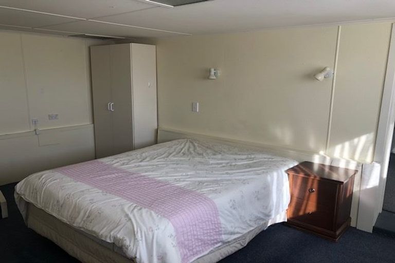 Photo of property in 2 Richmond Avenue, Richmond Heights, Taupo, 3330