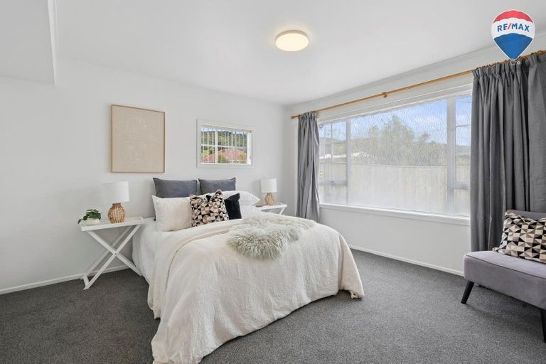 Photo of property in 87a Main Road, Wainuiomata, Lower Hutt, 5014